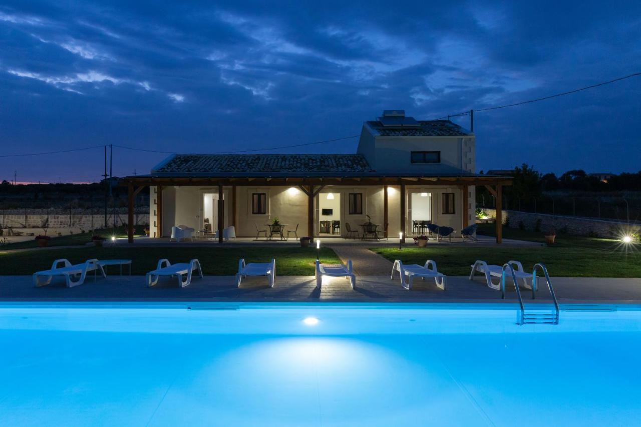 Emozioni Di Casa Barone Aparthotel Scicli Exterior photo